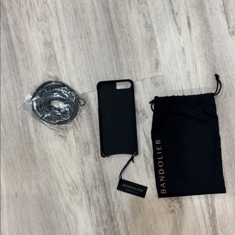 Bandolier Black LEATHER  Phone Case Set with Strap 6 ,7 ,8 NWT